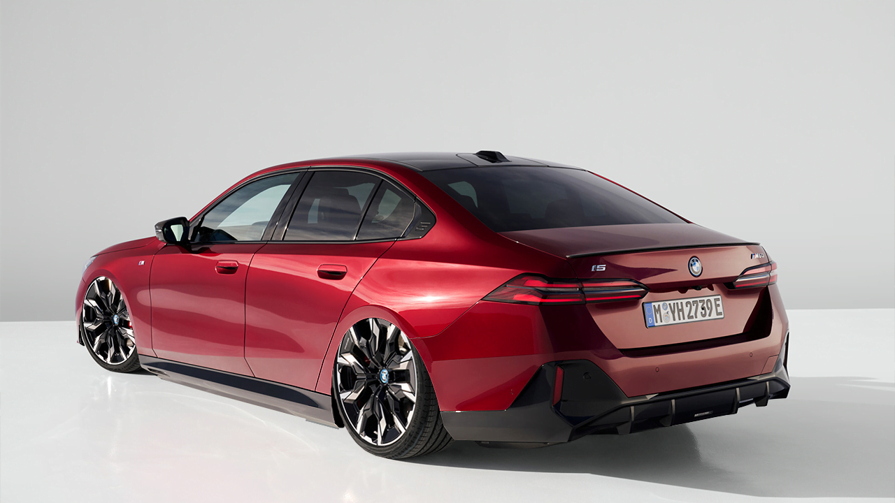 BMW 5 SERIES 2024
