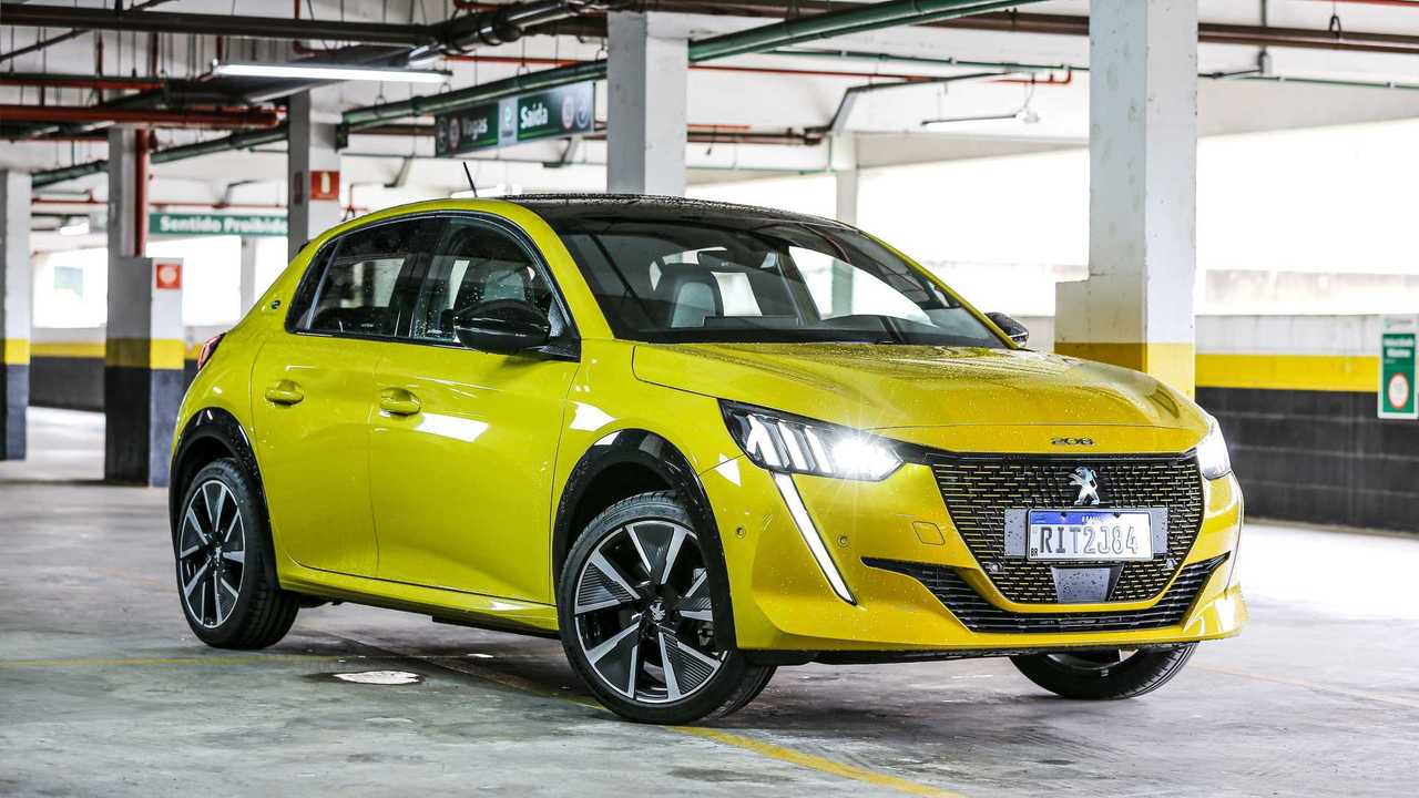 Peugeot e-208