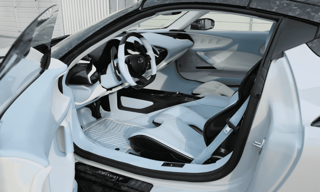 foto Ferrari SF90 MANSORY 2023