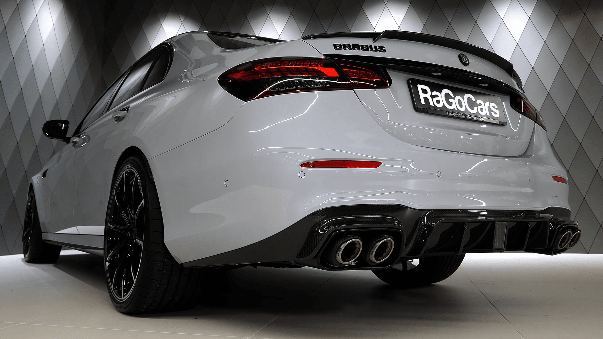 Mercedes-AMG E 63 S Brabus 900 Masterpiece - BRABUS Rocket 900