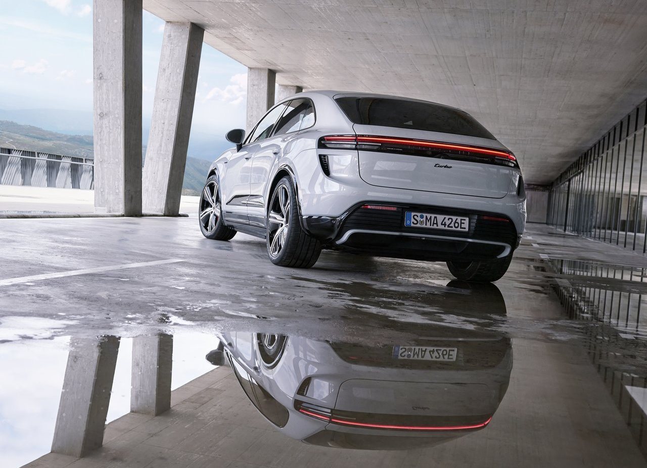 Porsche Macan 2025