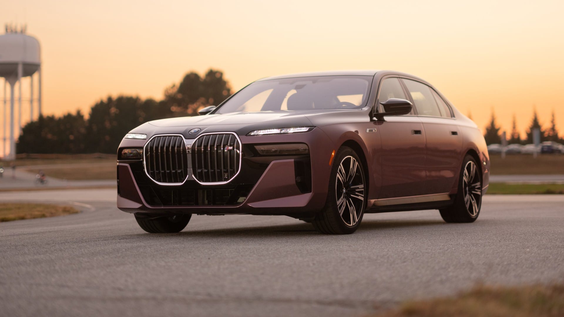 BMW i7 M70 xDrive 2024