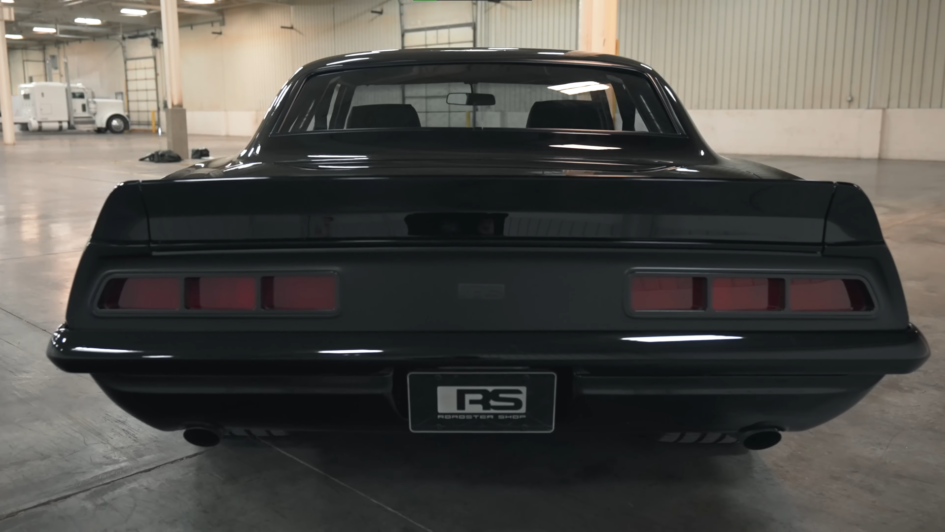 Camaro-1969-de-oe Rogan-The-Roadster-Shop
