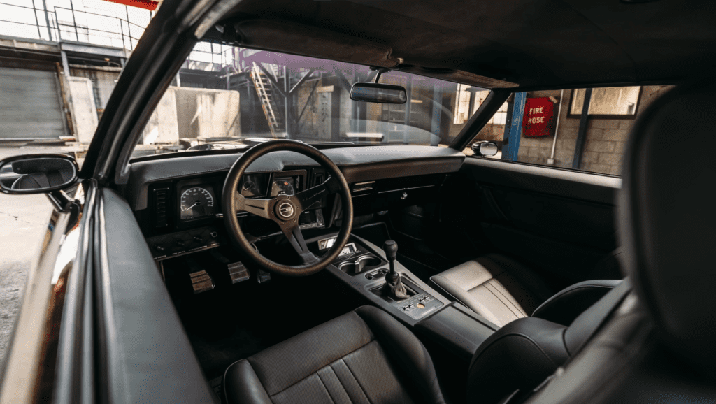 Camaro-1969-de-oe Rogan-The-Roadster-Shop