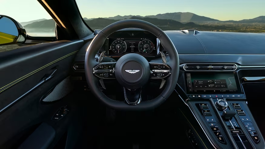Aston-Martin-Vantage-2025