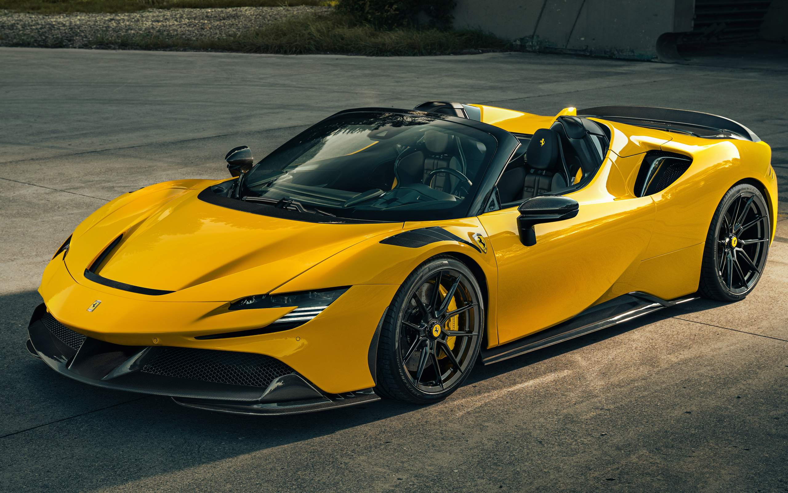Ferrari SF90 Spider