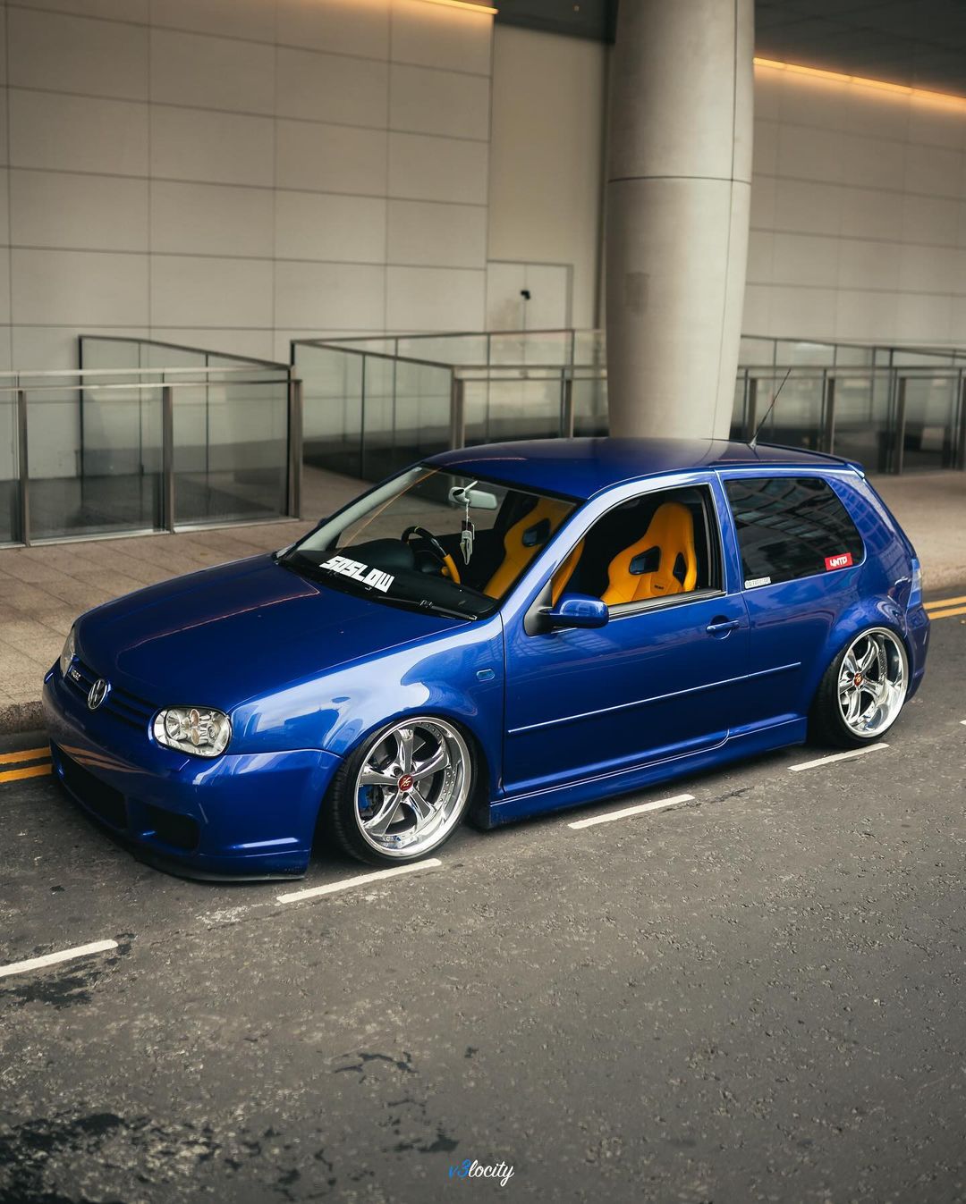 Vw-Golf-R32