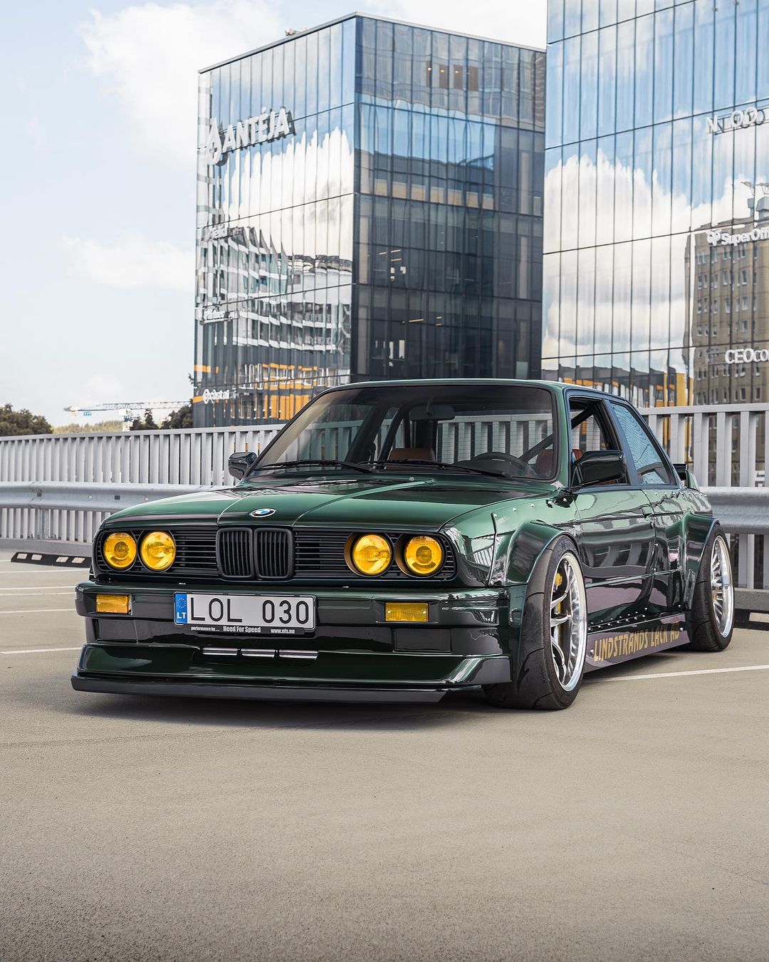 bmw e30
