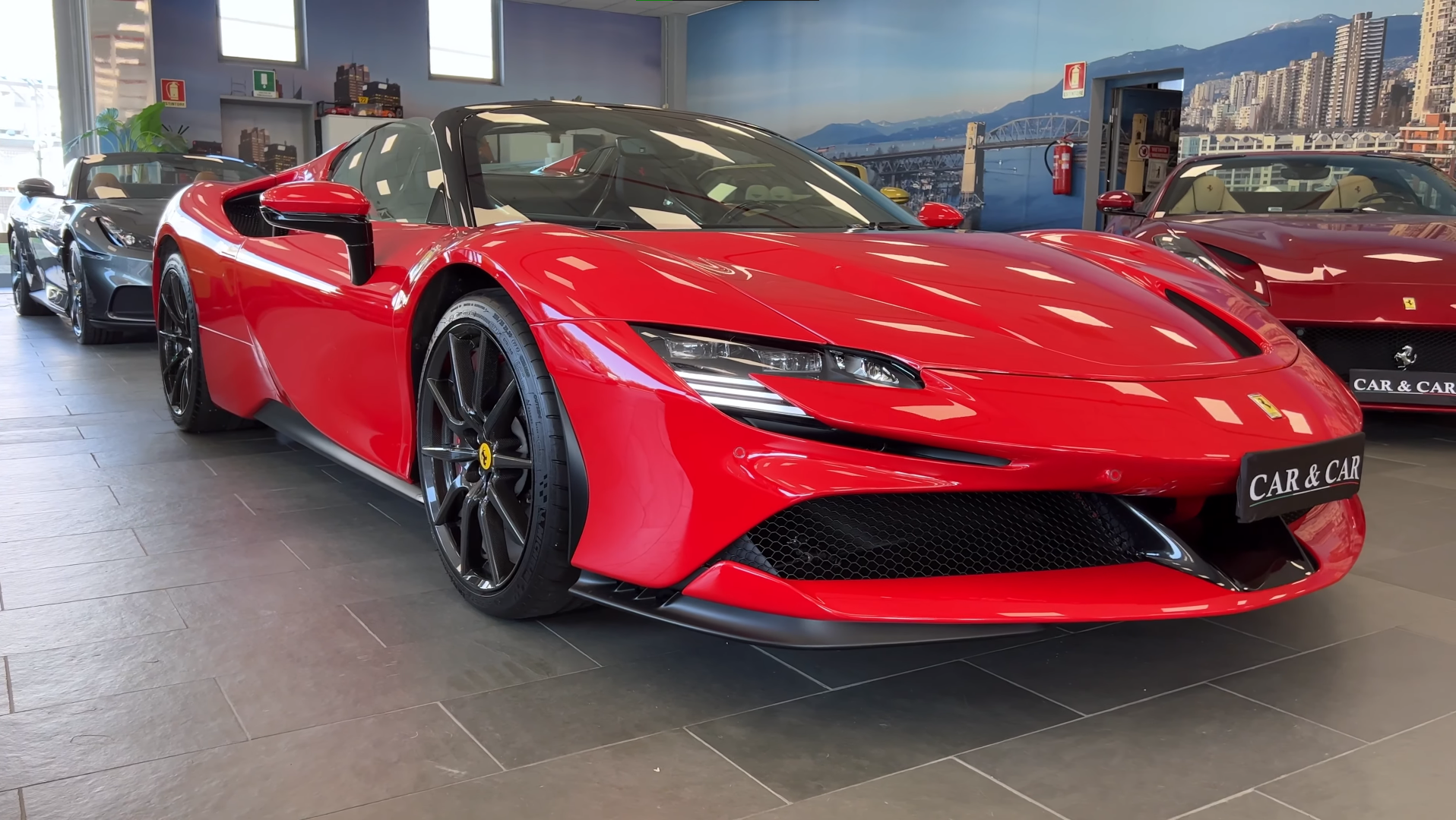 Ferrari SF90 Spider 2024