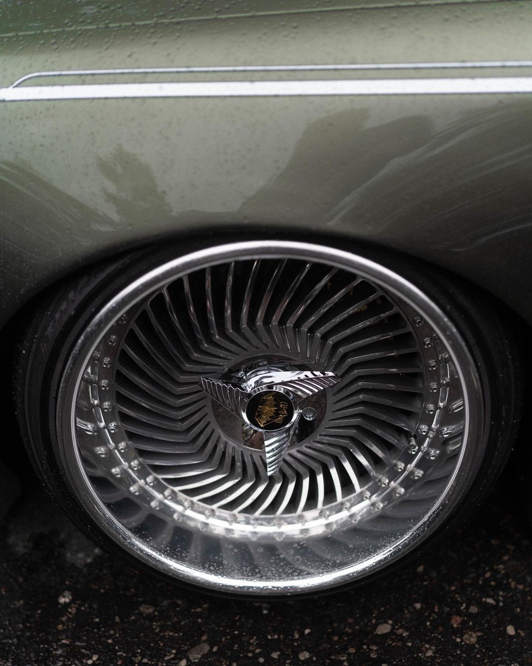lexus-ls400