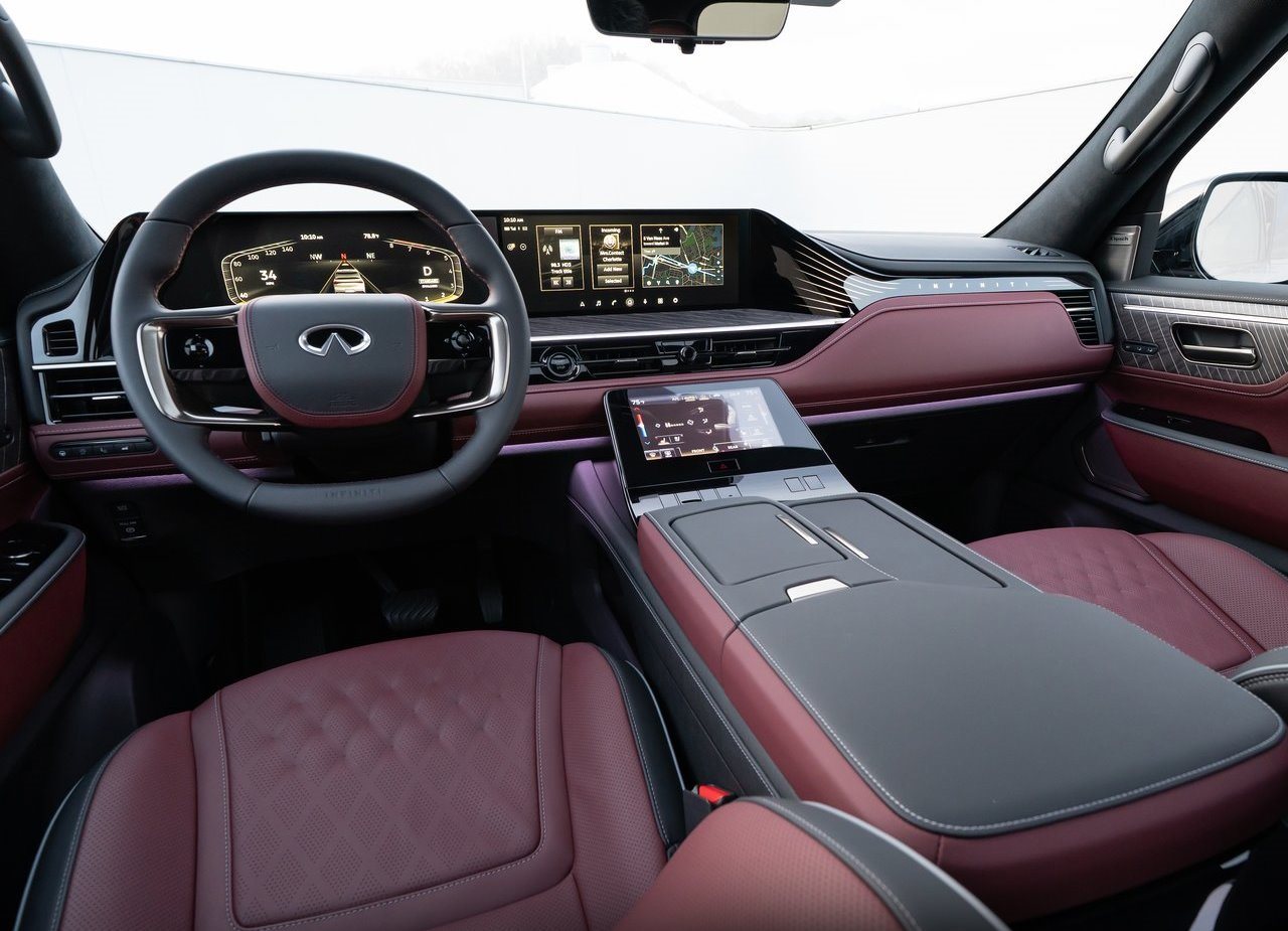 Infiniti-QX80-2025-interior