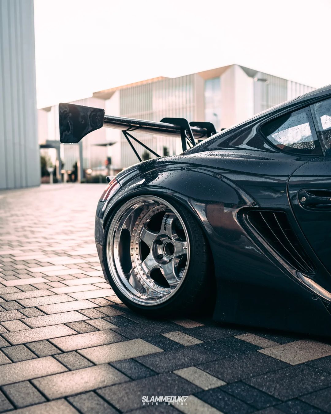 Porsche Cayman Pandem