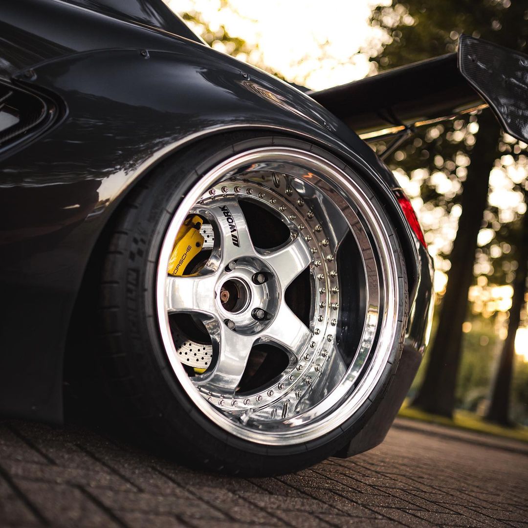 Porsche Cayman Pandem