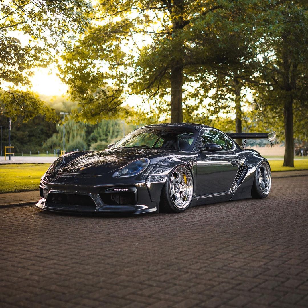 Porsche Cayman Pandem