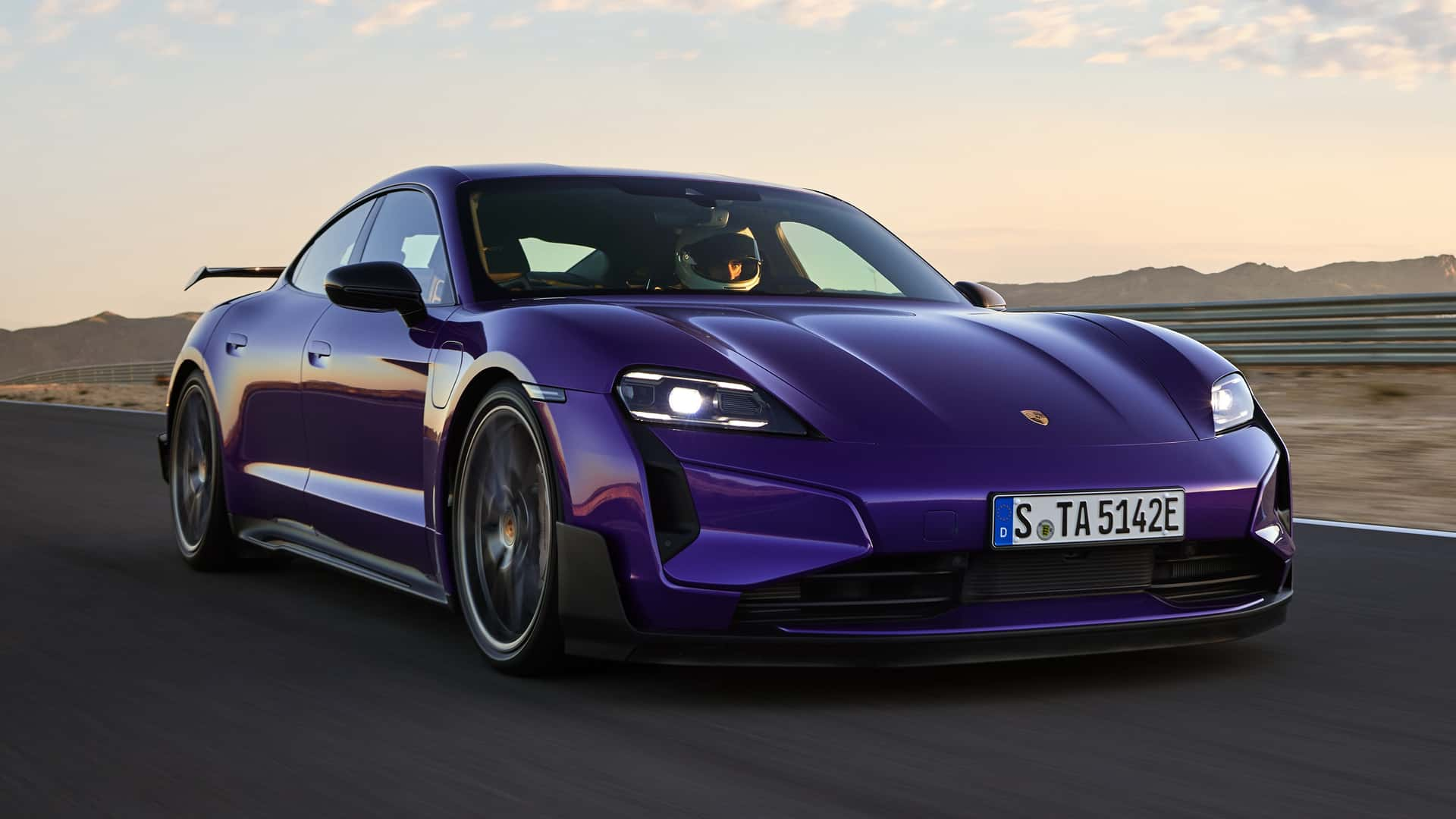 Porsche Taycan Turbo GT 2025
