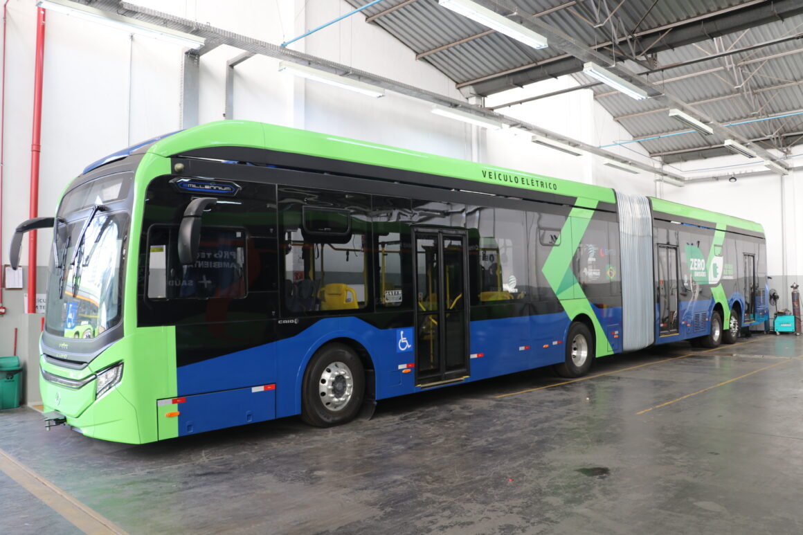 BYD-D11