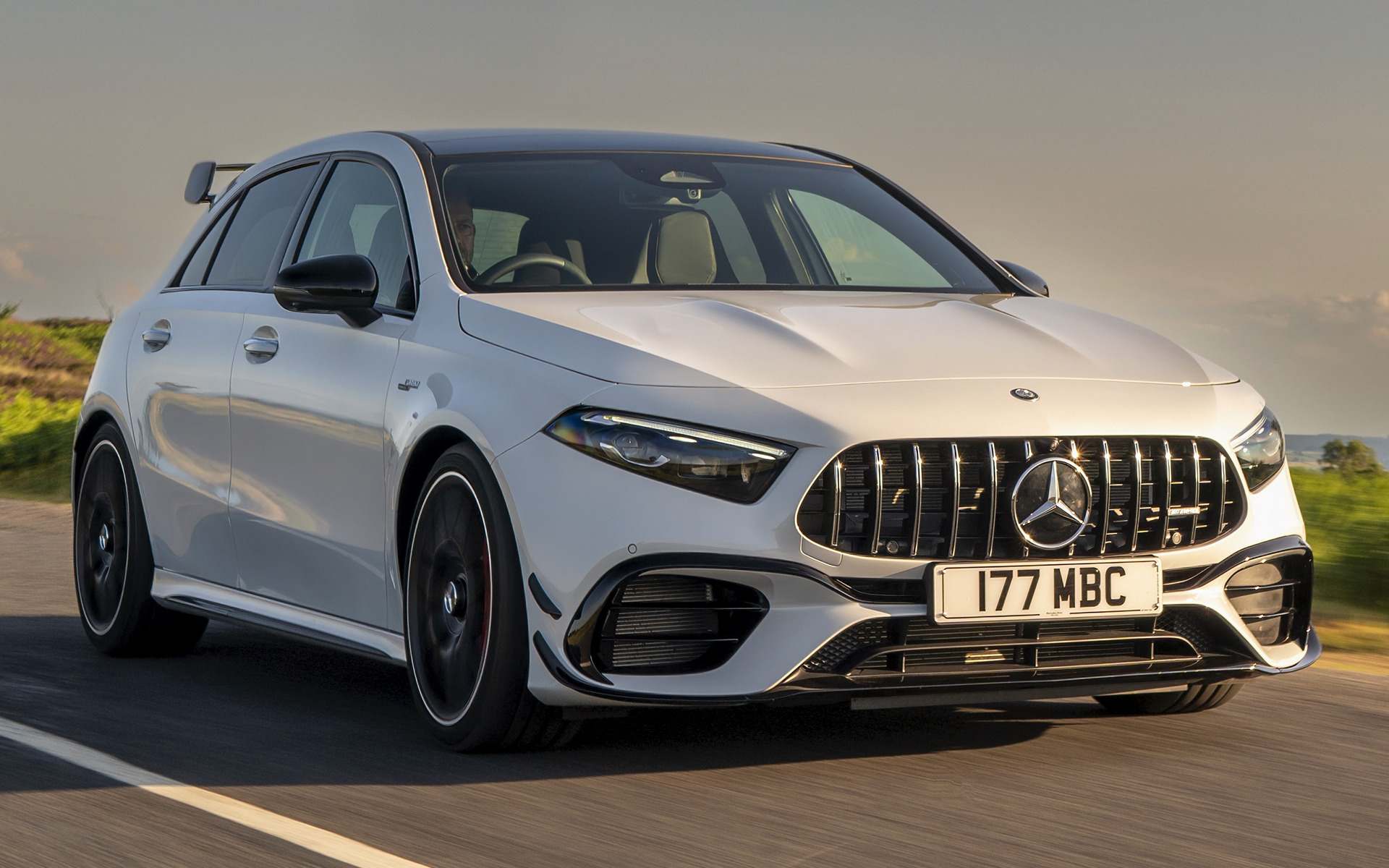 Mercedes-AMG-A-45S-2023