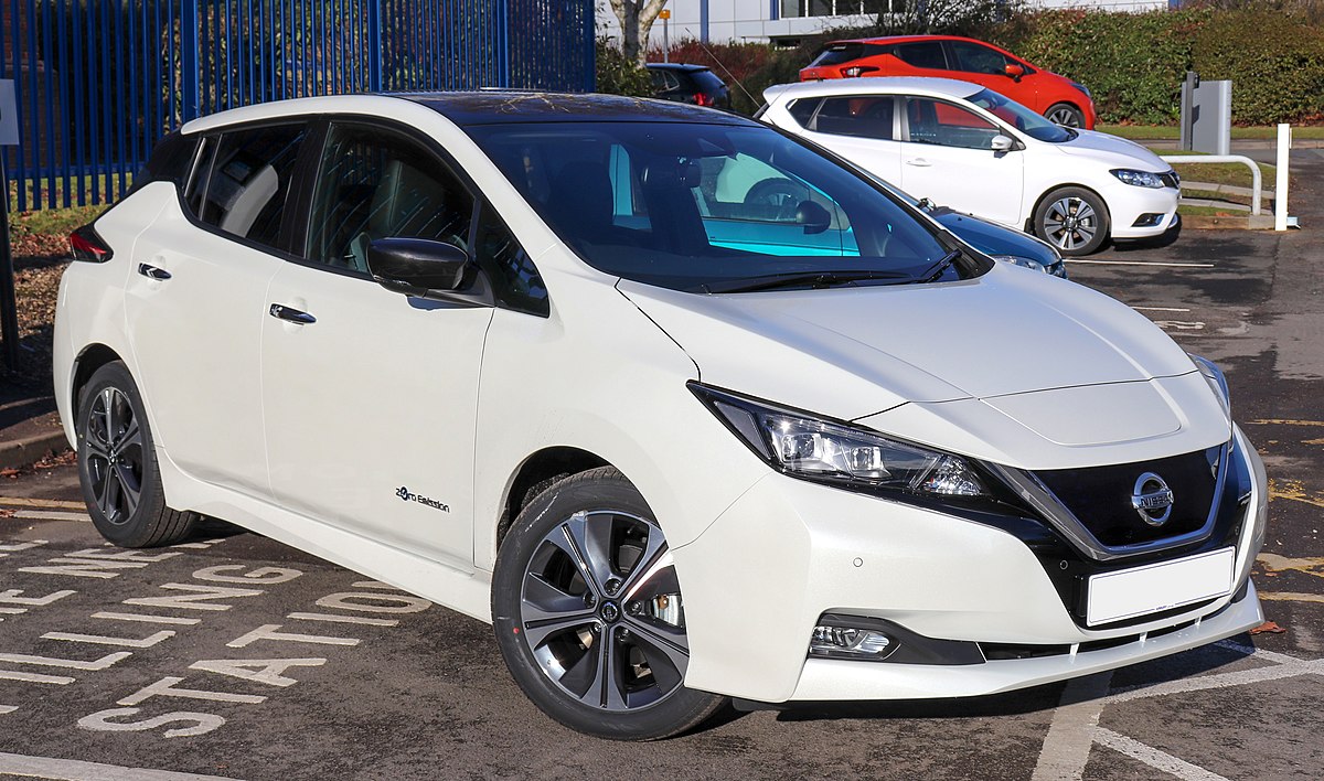 Nissan-Leaf