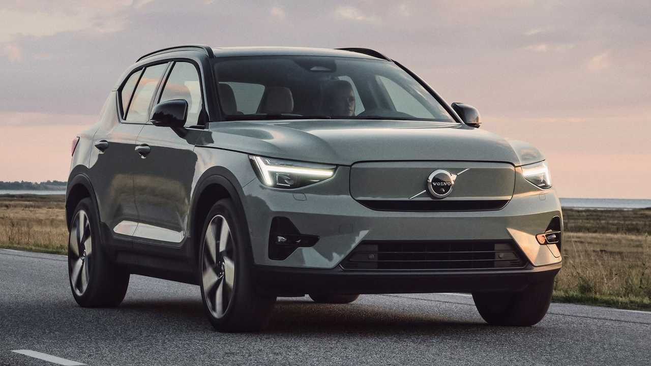 Volvo-XC40-P6