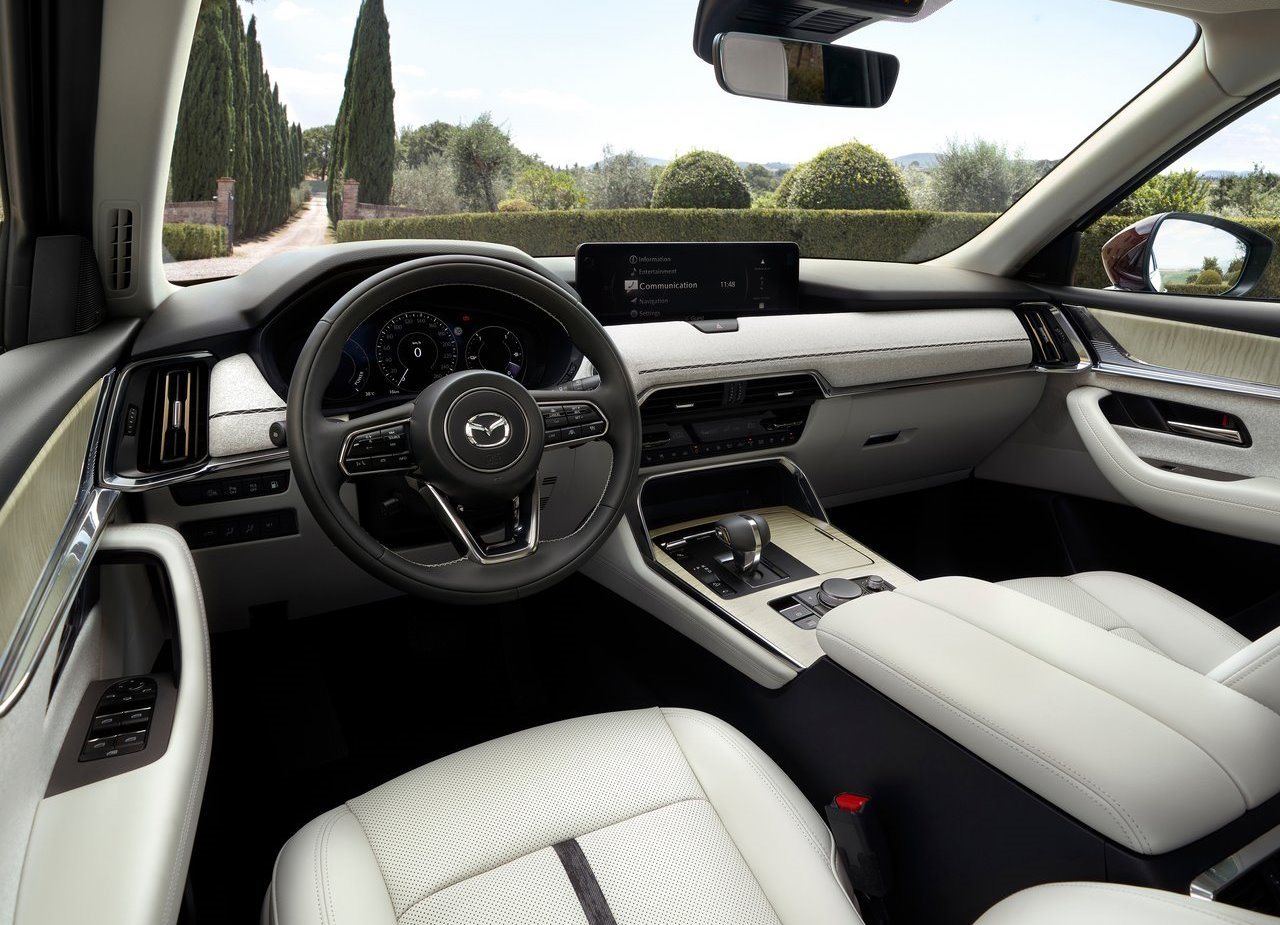 mazda-cx-80-2025-traseira-interior