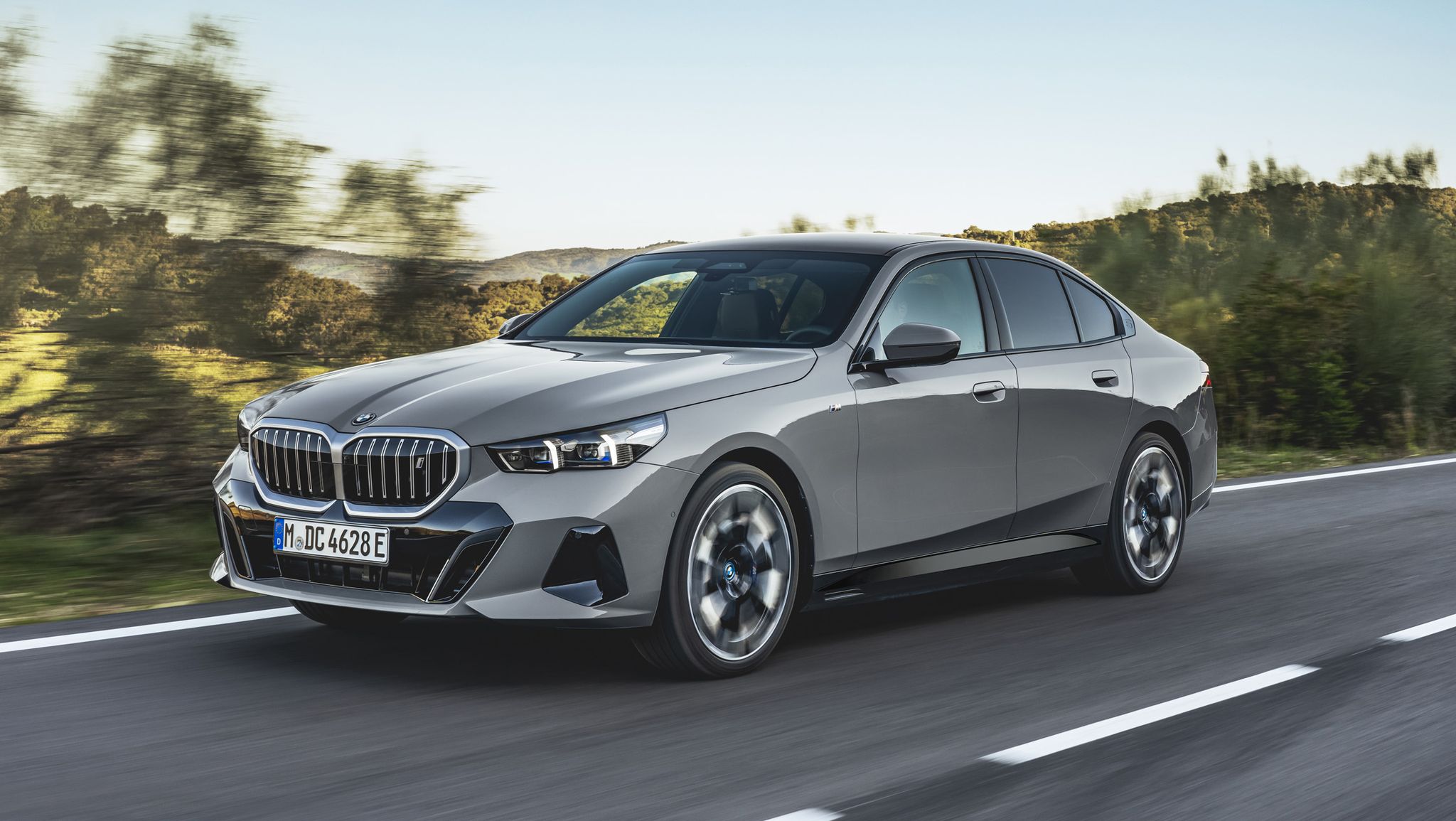 2025 BMW i5