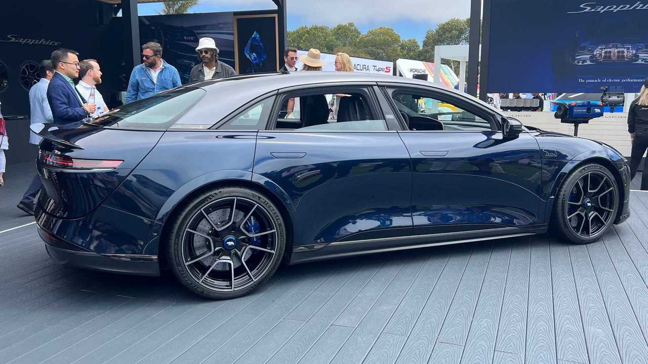 Lucid-Air-Sapphire