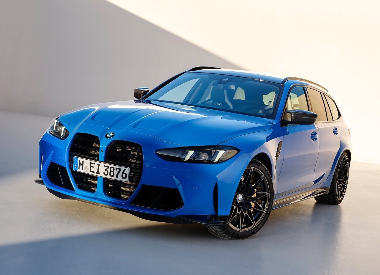 bmw-m3-touring-2025