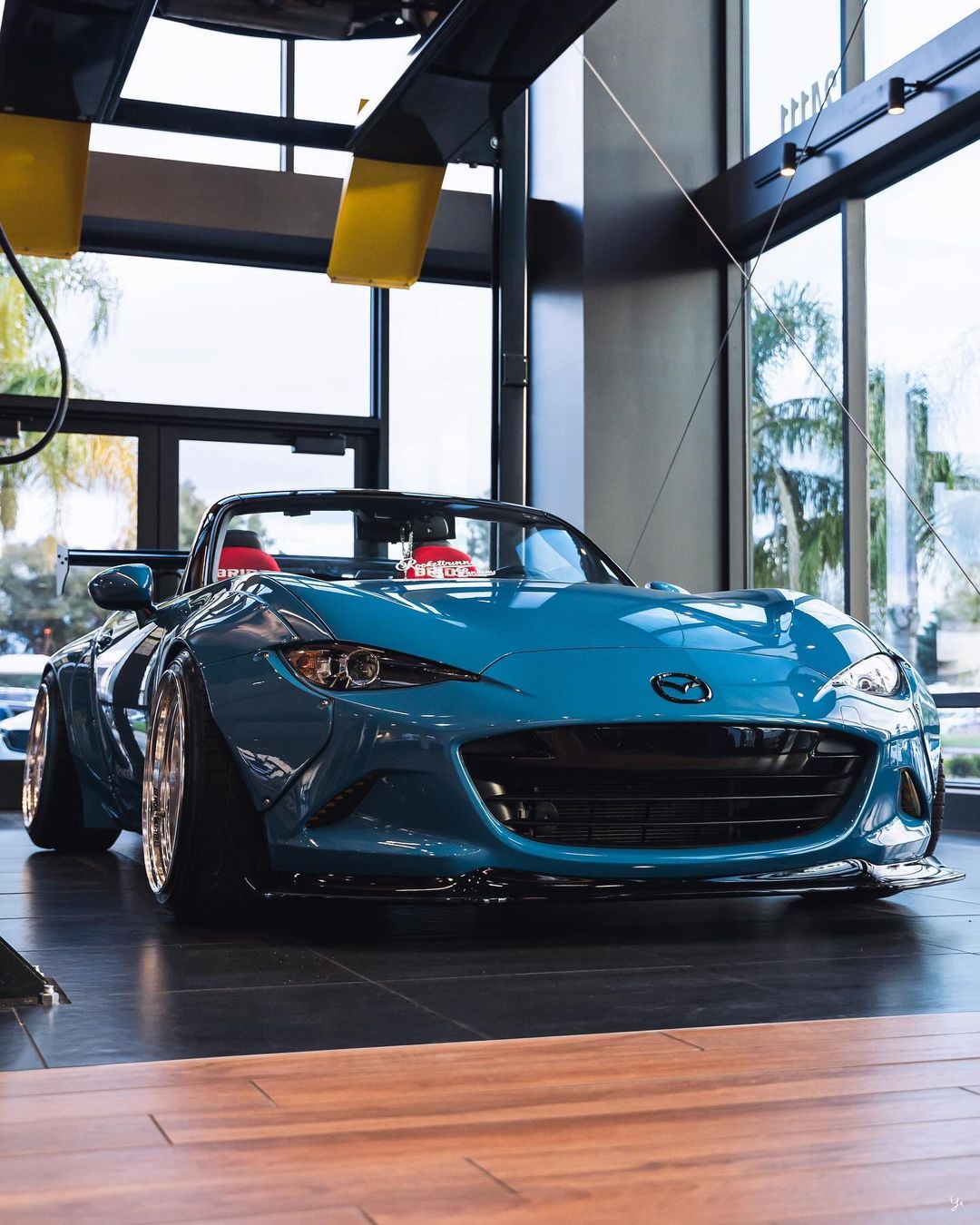 Mazda-MX-5-Miata