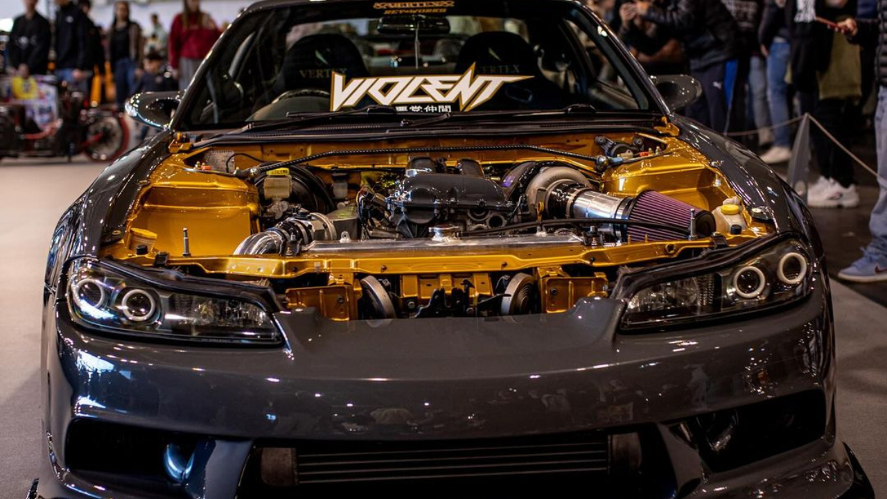 Nissan-Silvia-S15