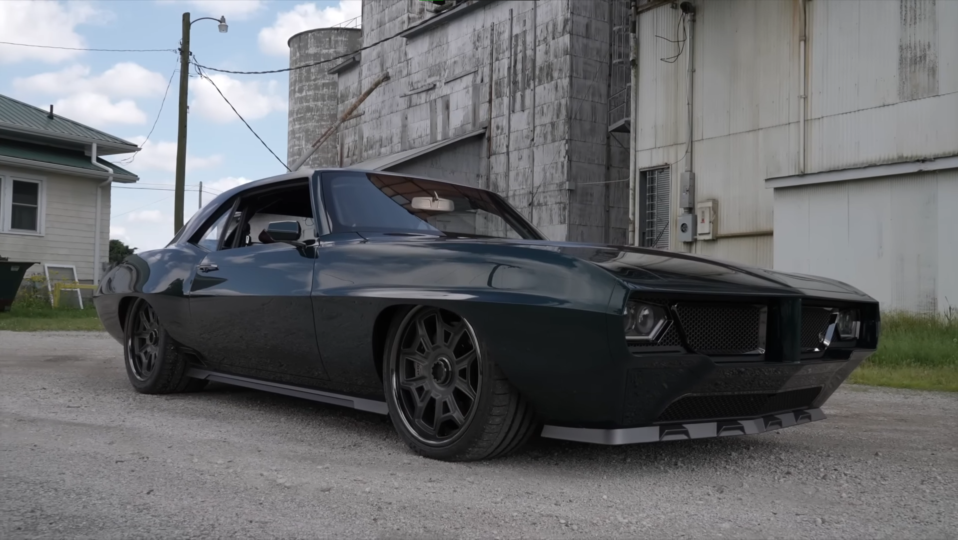 Pontiac-Firebird