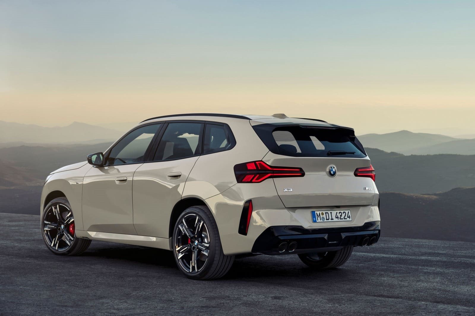 bmw-x3-m50-xdrive-2025