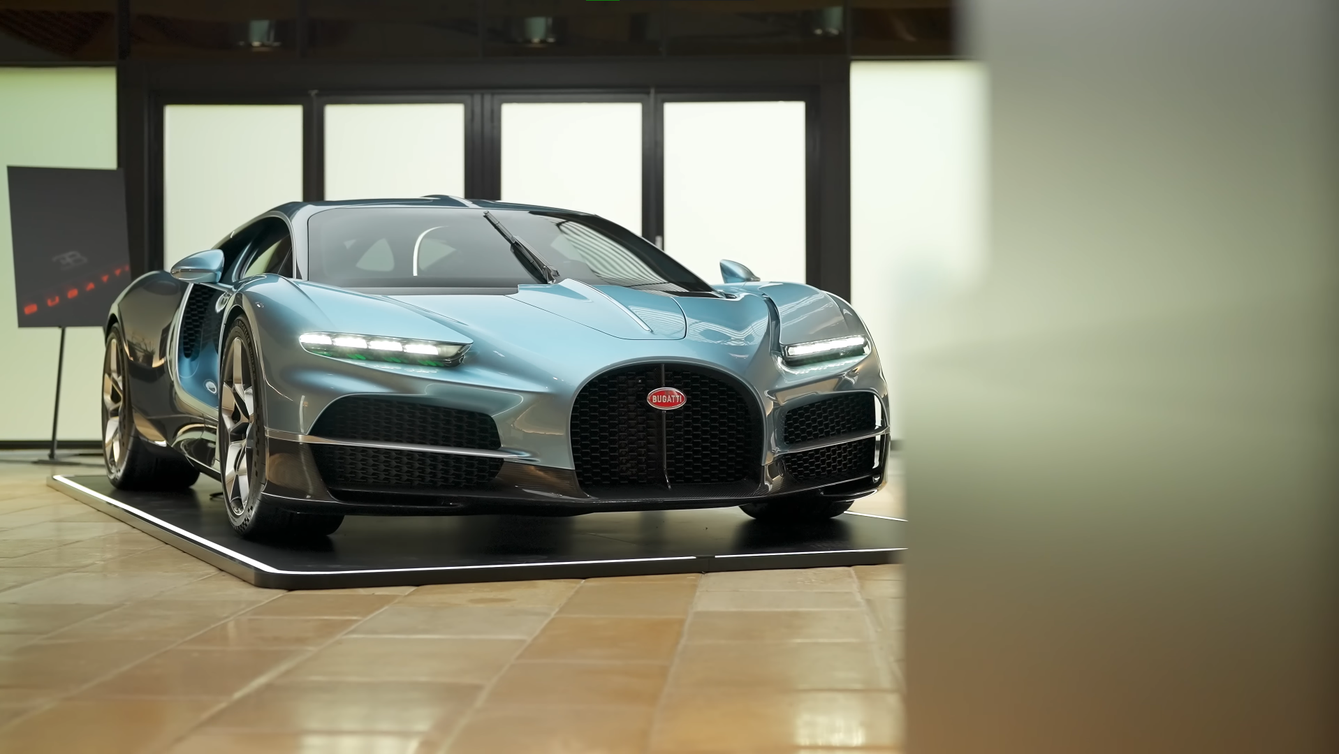 bugatti-tourbillon-foto