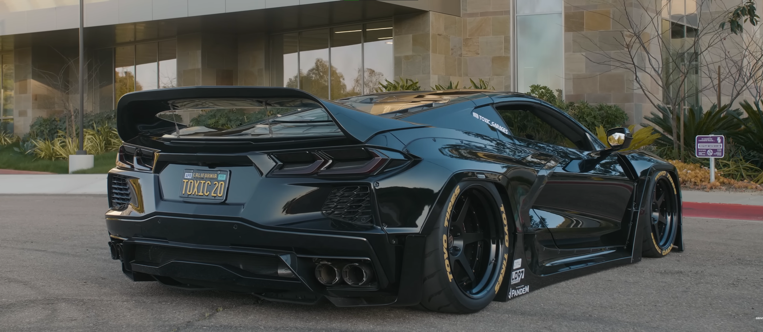 Corvette-C8 Corvette-C8