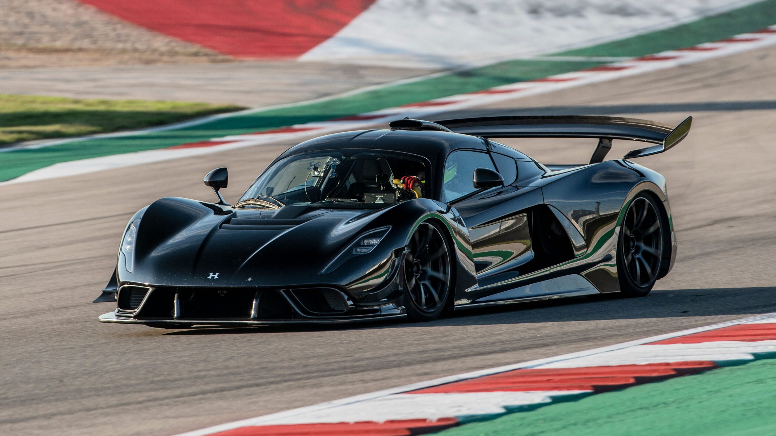 Hennessey-Venom-F5