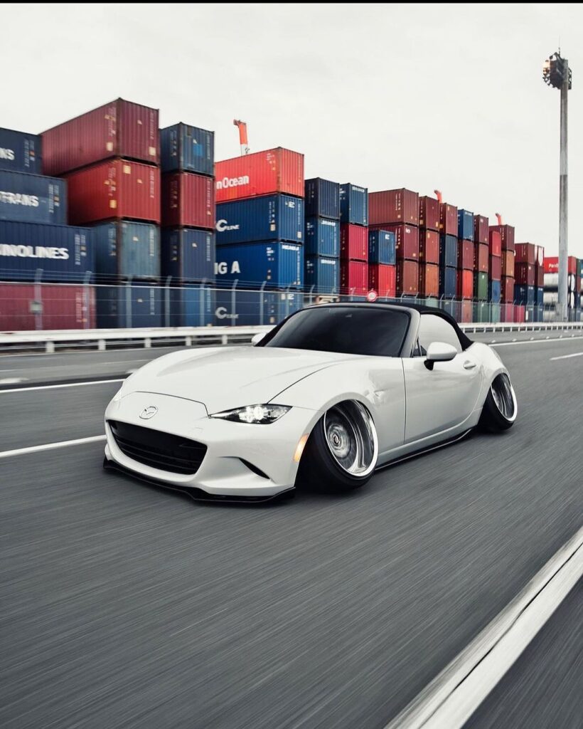 Mazda-MX-5-Miata