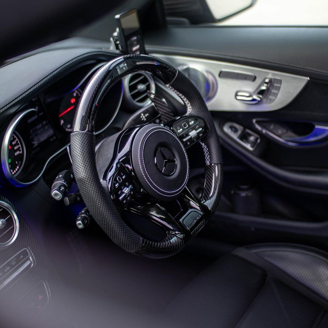 Mercedes-c63-AMG