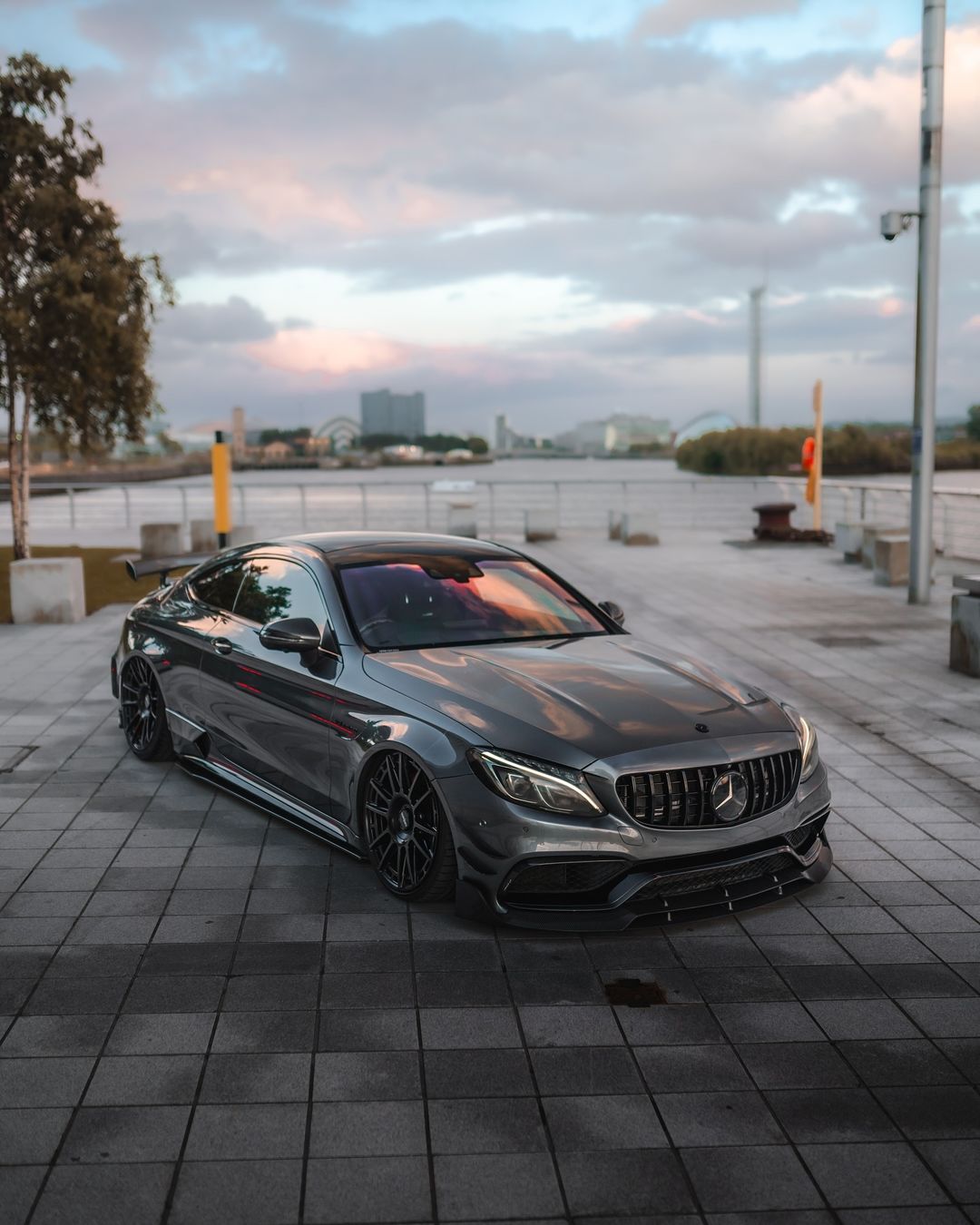 Mercedes-c63-AMG