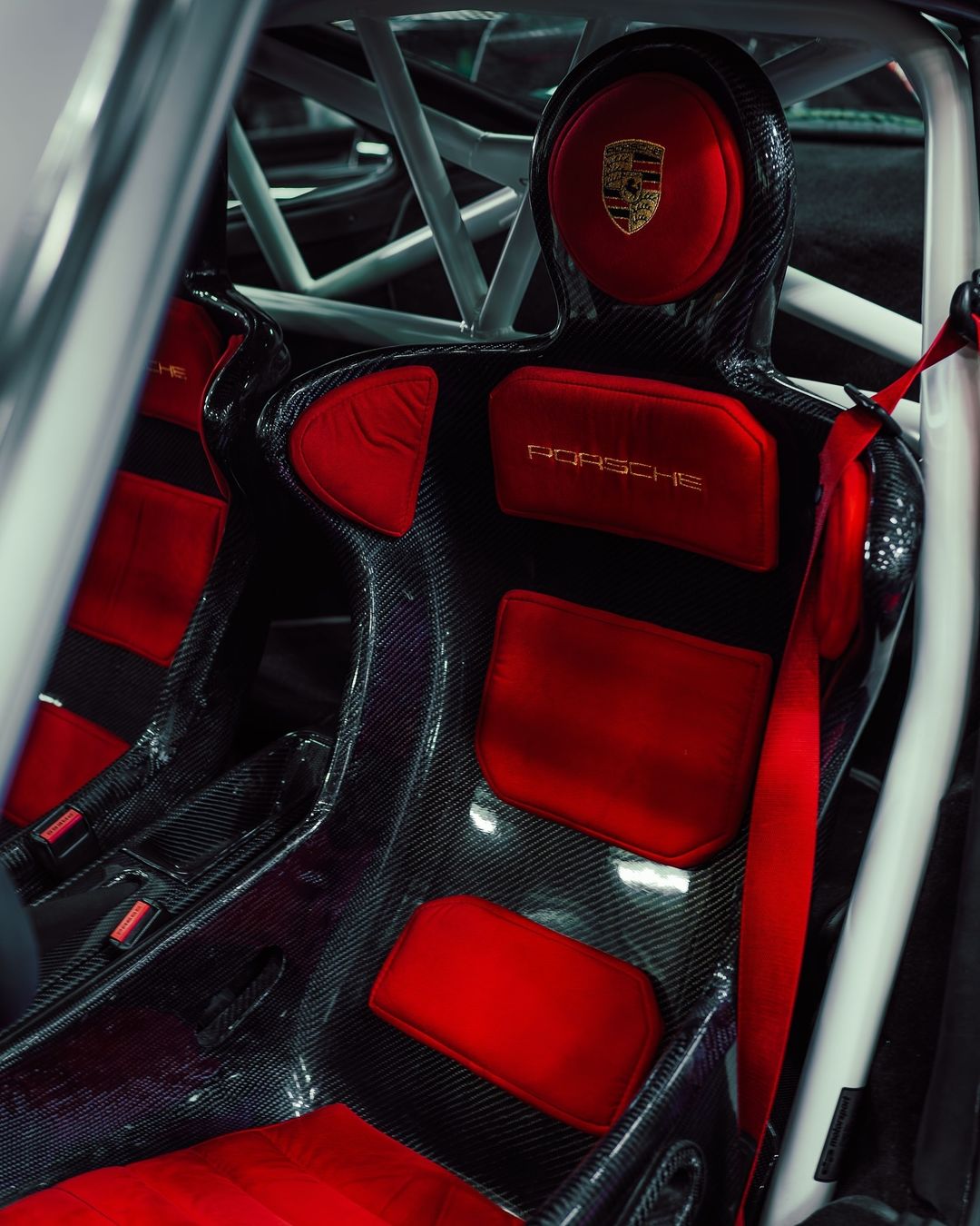 Porsche-964-RWB