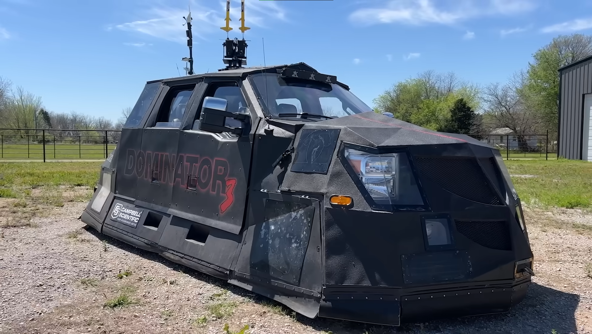 SRV-Dominator-3