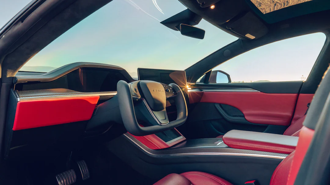 Tesla-Model-S-Plaid