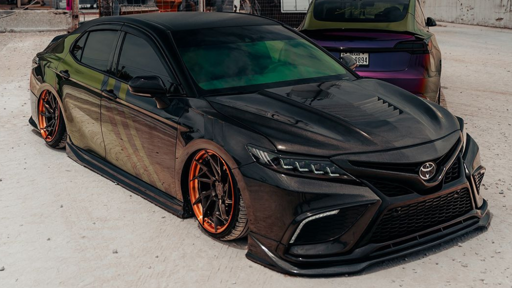 Toyota-Camry-XV70