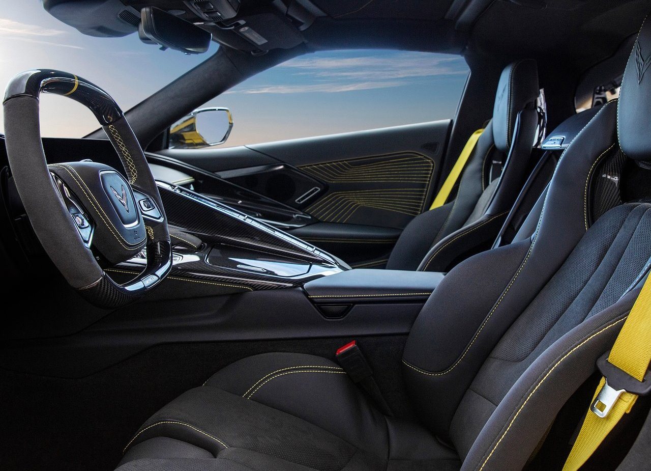 bancos corvette zr1 2025