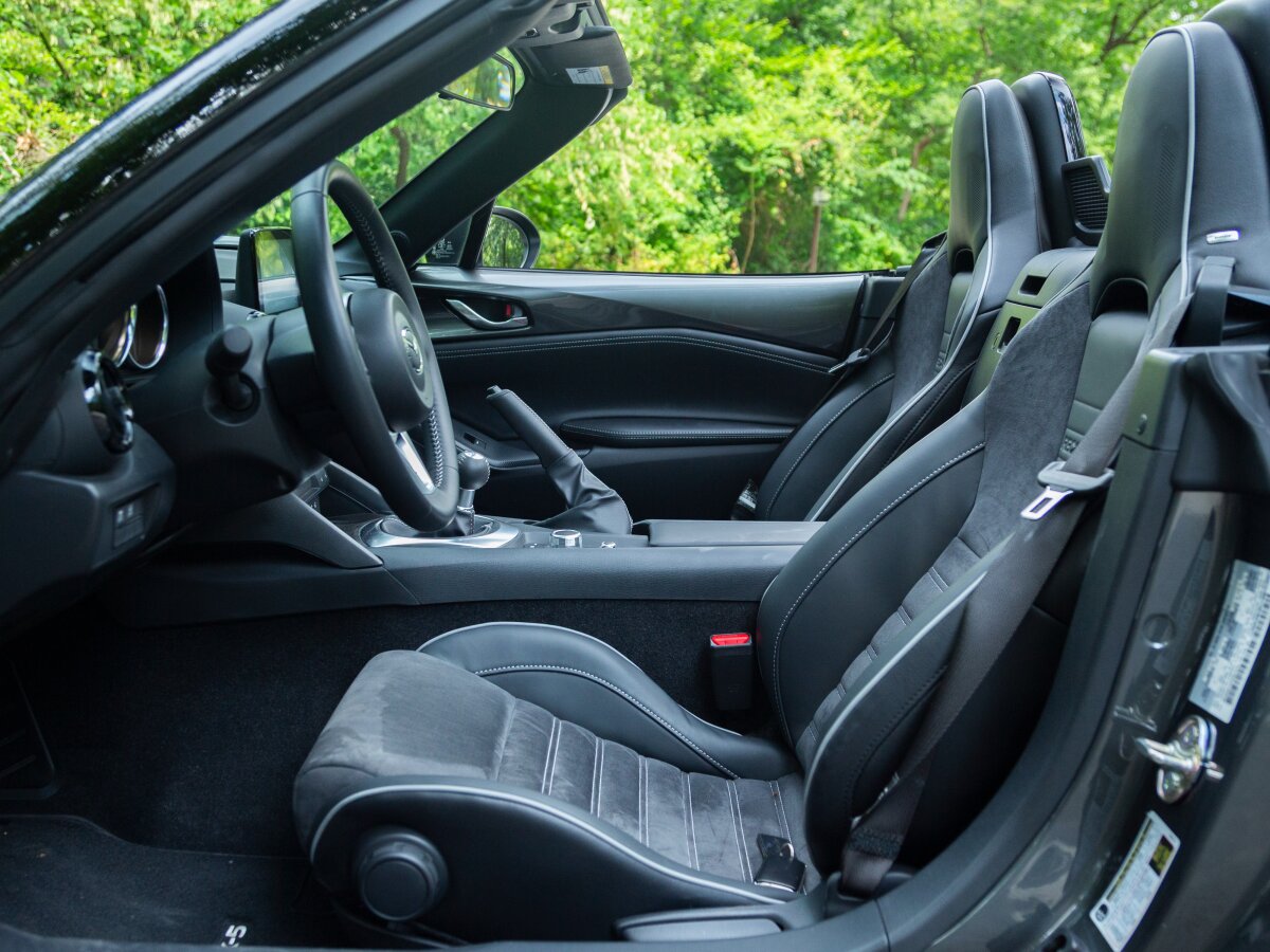 mazda-mx5-miata-2024