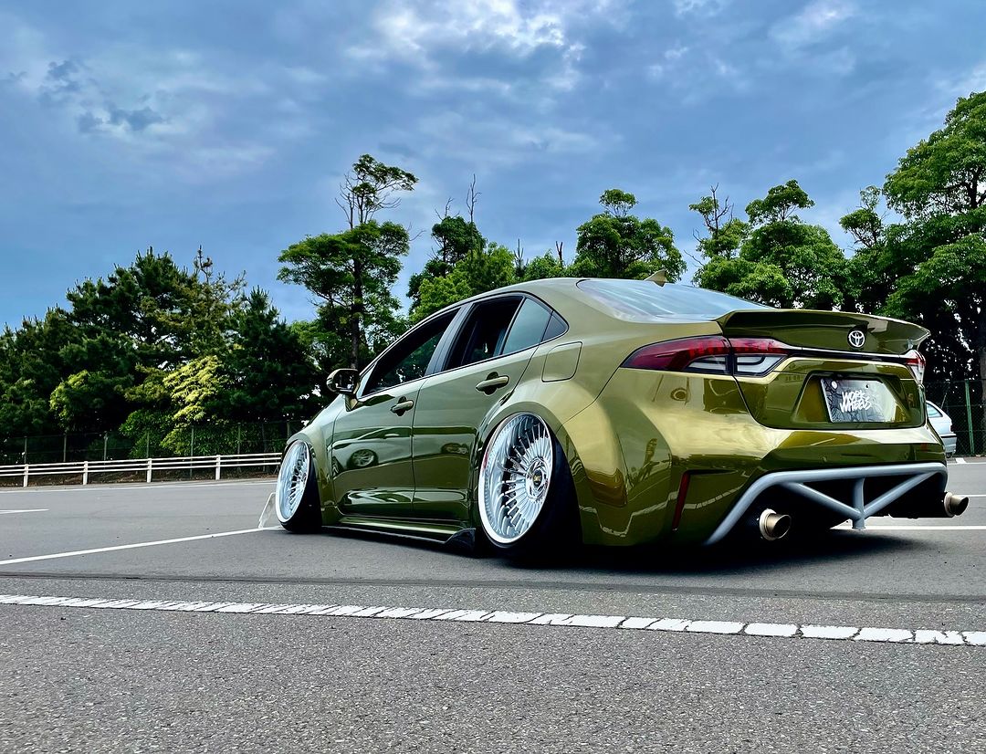toyota-corolla