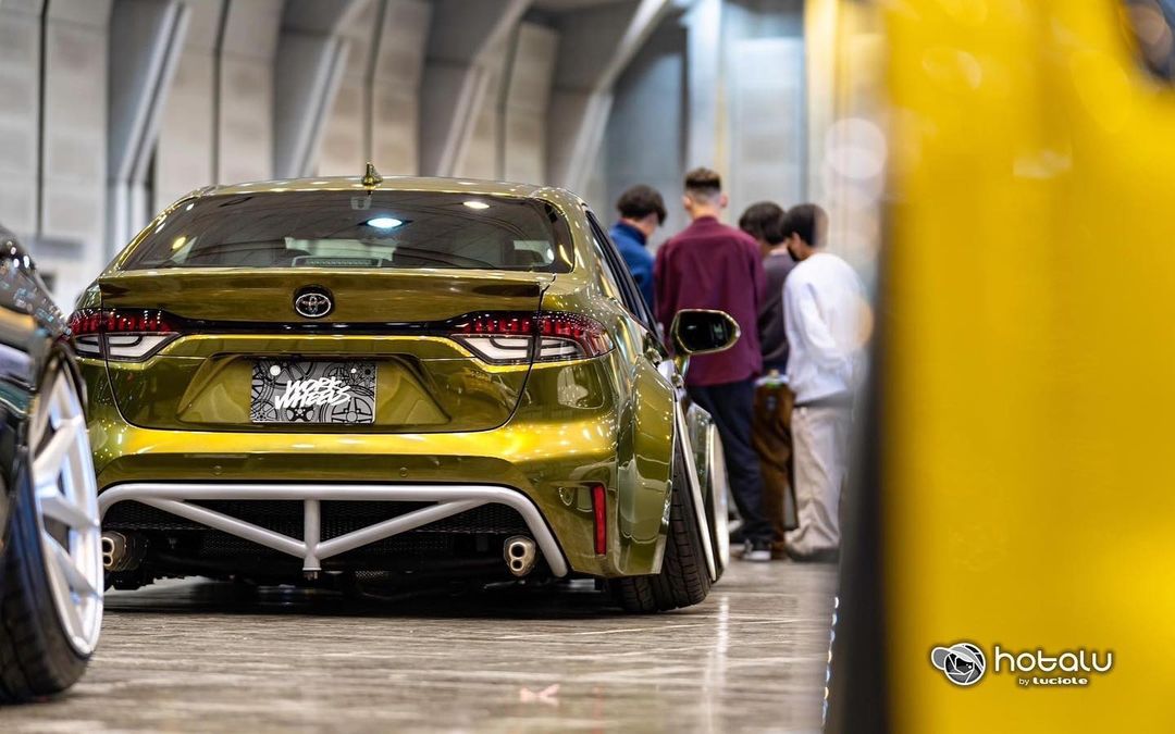 toyota-corolla