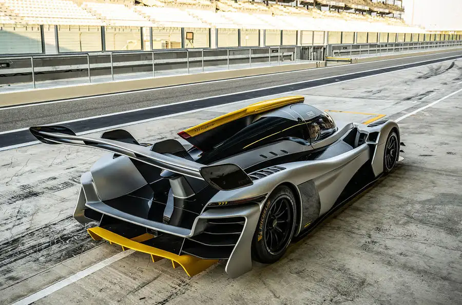 777 Hypercar (4)