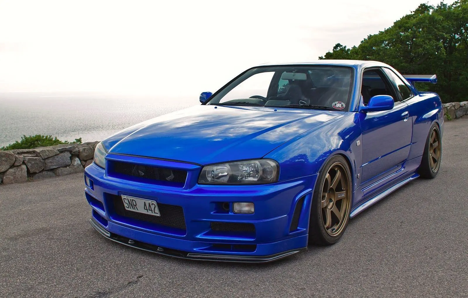Nissan-Skyline-GT-R-R34-4.jpg