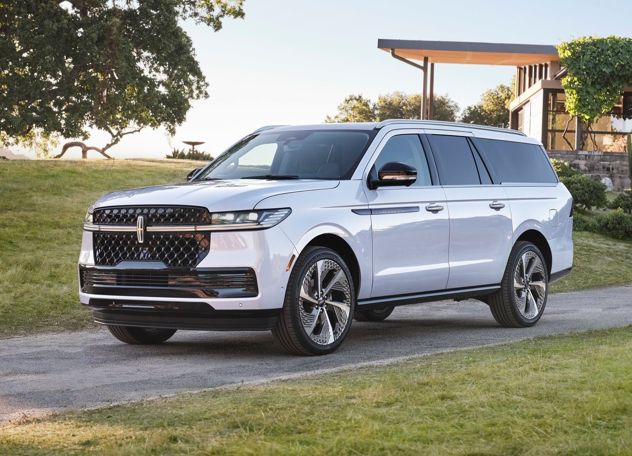 lincoln-navigator-2025-branca lincoln-navigator-2025-branca