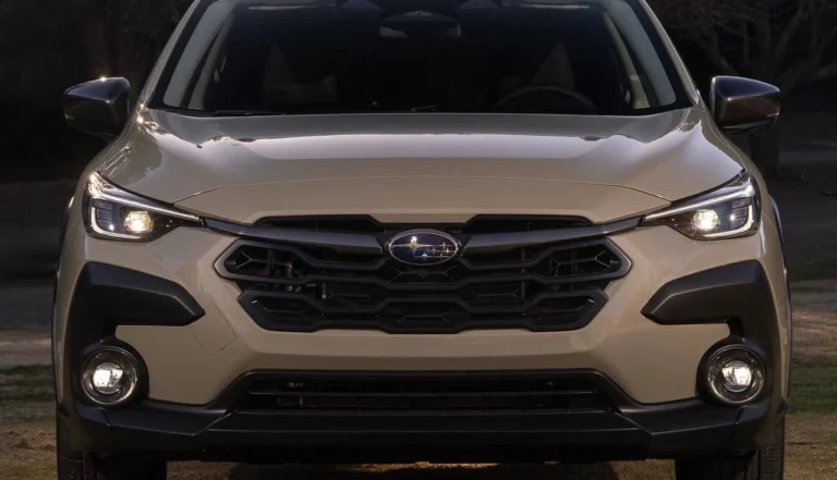 subaru-crosstrek-hybrid-2026