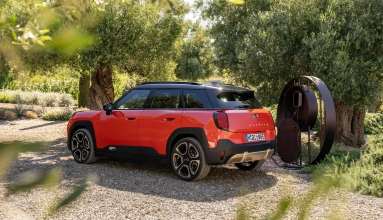 mini-aceman-2025-exterios-interior-potencia-resumo-valores